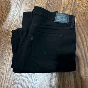 Levi's Women’s Black Jeans 314 shaping straight